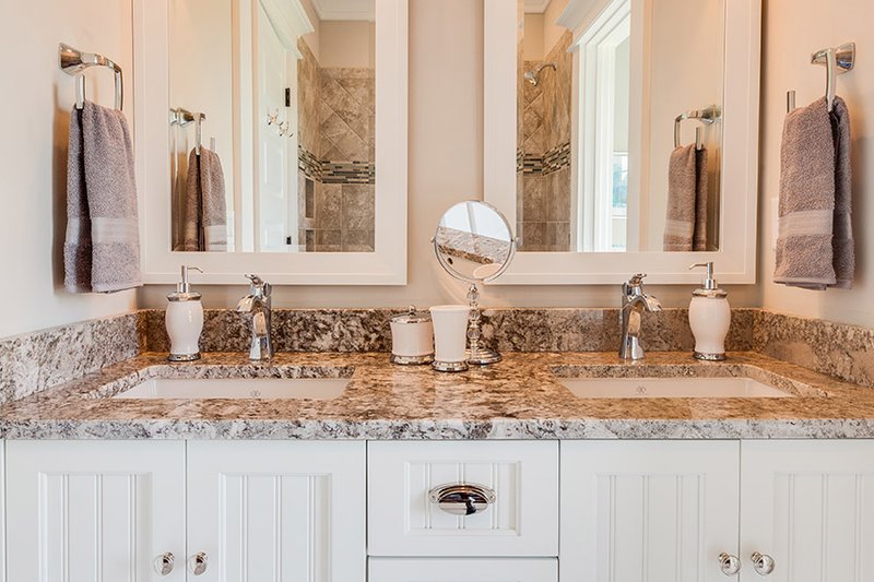 Dream House Plan - Interior - Bathroom 1 for Craftsman House Plan #929-839 - 5 bed, 4 bath