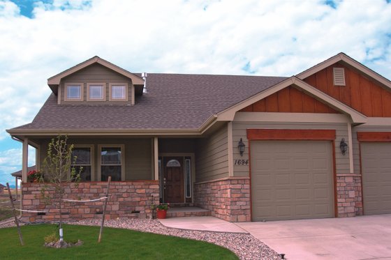 Exterior - Front Elevation 3 for Bungalow House Plan #20-1610 - 3 bed, 2 bath