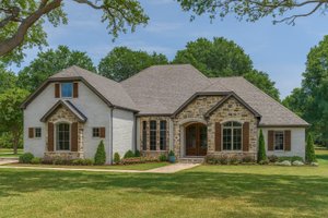 European Exterior - Front Elevation Plan #923-60