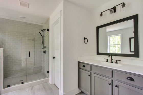 Interior - Master Bathroom for Farmhouse House Plan #1080-4 - 4 bed, 3.5 bath
