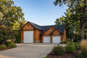 Architectural House Design - Traditional Exterior - Front Elevation Plan #22-430