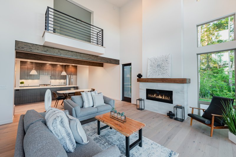 Dream House Plan - Interior - Family Room 2 for Contemporary House Plan #1070-14 - 3 bed, 2.5 bath