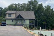 Country Style House Plan - 3 Beds 2.5 Baths 2570 Sq/Ft Plan #932-661 