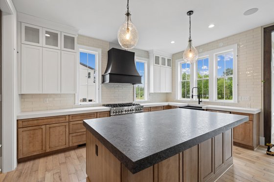 Photo 54 for Traditional House Plan #1080-2 - 5 bed, 4.5 bath