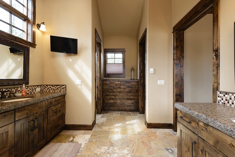 Architectural House Design - Interior - Master Bathroom 2 for Craftsman House Plan #892-27 - 5 bed, 5.5 bath