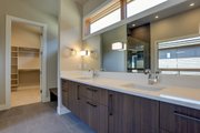 Contemporary Style House Plan - 4 Beds 4.5 Baths 4006 Sq/Ft Plan #892-39 