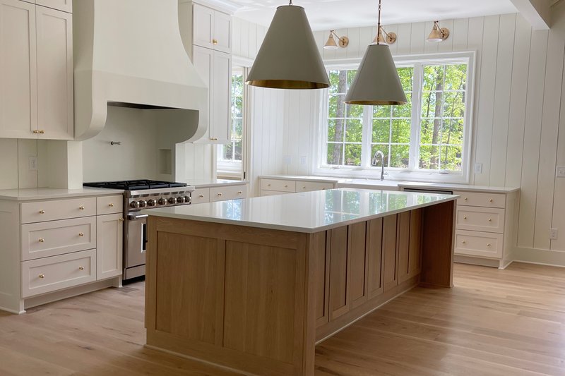 Architectural House Design - Interior - Kitchen 1 for Farmhouse House Plan #437-129 - 3 bed, 3.5 bath
