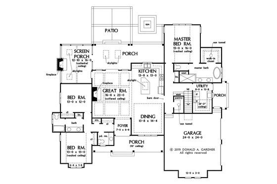 Floor Plan - Main Floor for Farmhouse House Plan #929-1086 - 3 bed, 2.5 bath