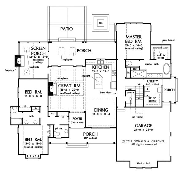House Plan Design - Farmhouse Floor Plan - Main Floor Plan #929-1086