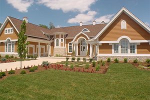 Traditional Exterior - Front Elevation Plan #458-1