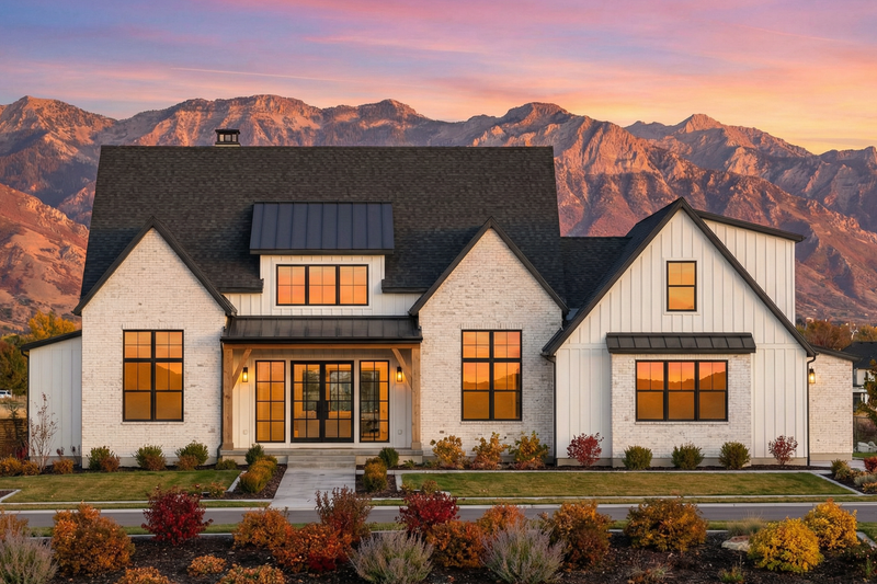 European Style House Plan - 4 Beds 3.5 Baths 2877 Sq/Ft Plan #1096-61 Exterior