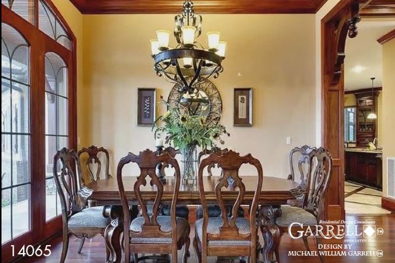 Home Plan - Interior - Dining Room 1 for Craftsman House Plan #54-722 - 3 bed, 2.5 bath
