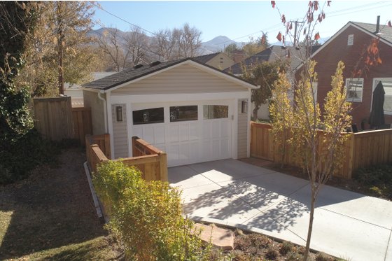 Exterior - Front Elevation 3 for Traditional House Plan #1060-93, 0 bath