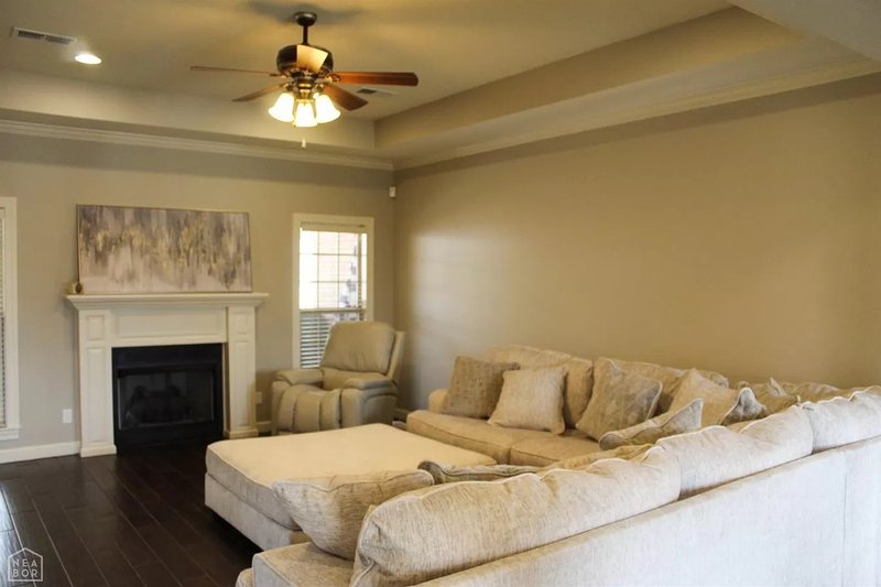 Home Plan - Interior - Family Room for Traditional House Plan #17-155 - 4 bed, 2 bath