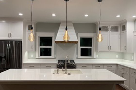 Interior - Kitchen 2 for Craftsman House Plan #124-1201 - 3 bed, 2 bath