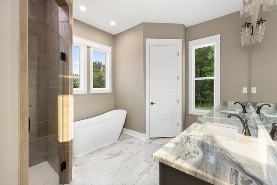 Photo 5 for Country House Plan #63-413 - 4 bed, 4 bath