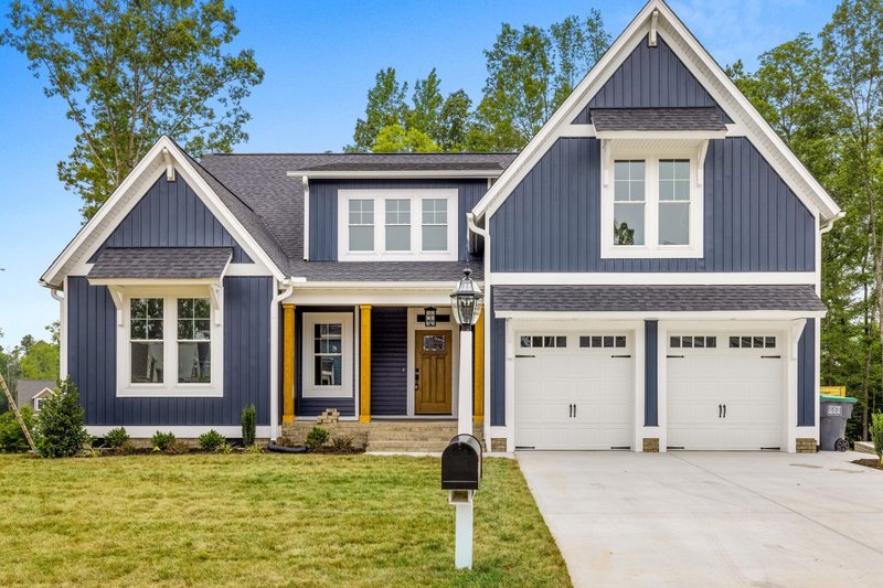 Dream House Plan - Country Exterior - Front Elevation Plan #1080-5
