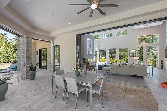 Exterior - Outdoor Living 3 for Contemporary House Plan #548-59 - 4 bed, 4.5 bath