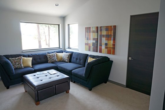 Interior - Other 3 for Contemporary House Plan #892-15 - 3 bed, 3.5 bath