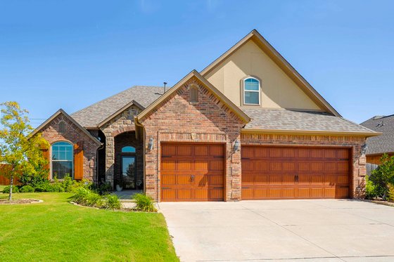 Exterior - Front Elevation for Traditional House Plan #65-513 - 3 bed, 3 bath