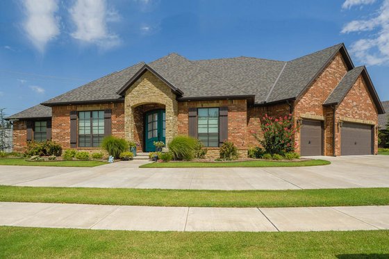 Exterior - Front Elevation for Traditional House Plan #65-532 - 3 bed, 3 bath