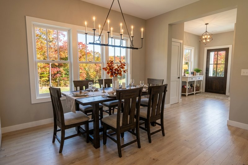 House Design - Interior - Dining Room for Farmhouse House Plan #51-1544 - 3 bed, 2.5 bath