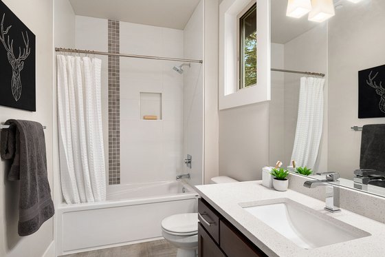 Interior - Bathroom 1 for Contemporary House Plan #1066-14 - 5 bed, 4.5 bath