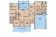 Farmhouse Style House Plan - 4 Beds 3 Baths 2330 Sq/Ft Plan #923-386 