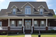 Traditional Style House Plan - 4 Beds 3 Baths 2865 Sq/Ft Plan #63-274 