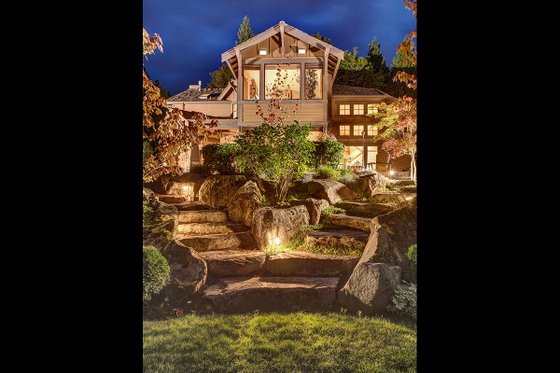 Photo 6 for Craftsman House Plan #132-179 - 5 bed, 4.5 bath