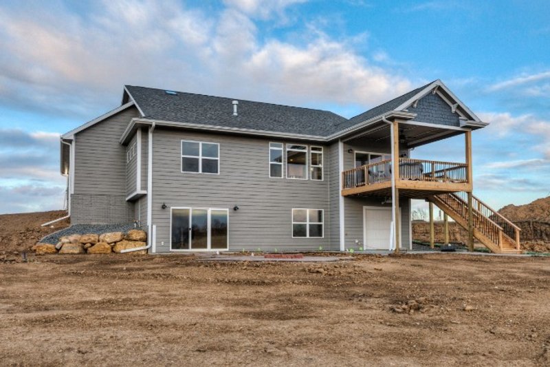 House Blueprint - Exterior - Rear Elevation for Ranch House Plan #70-1552 - 5 bed, 3 bath