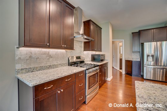 Interior - Kitchen for Traditional House Plan #929-980 - 4 bed, 4 bath