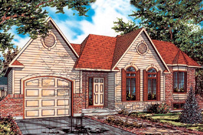 Traditional Style House Plan - 3 Beds 1 Baths 1170 Sq/Ft Plan #138-192