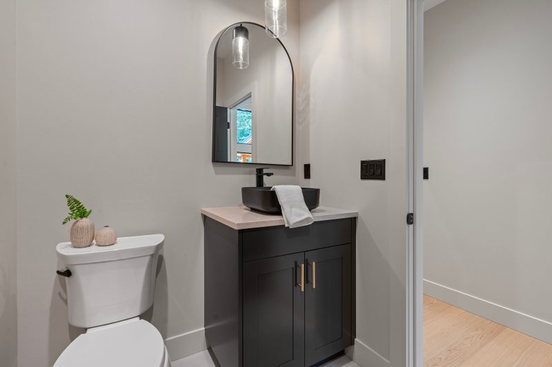 Dream House Plan - Interior - Bathroom 2 for Contemporary House Plan #1070-215 - 3 bed, 3 bath