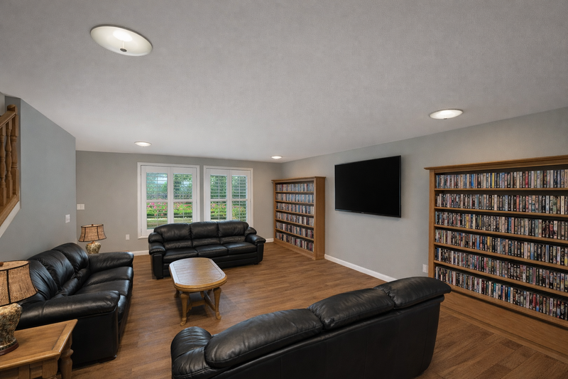 Architectural House Design - Interior - Family Room 1 for Traditional House Plan #1060-455 - 3 bed, 2 bath
