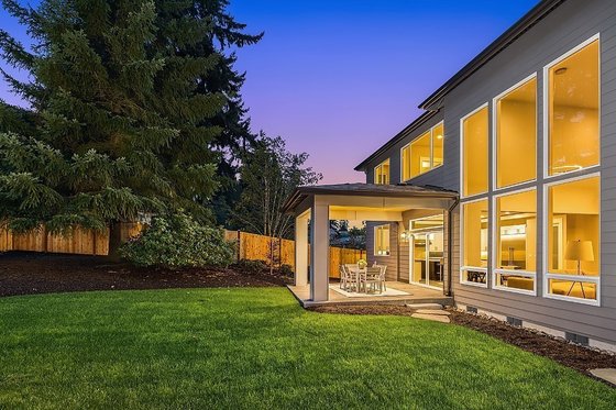 Exterior - Outdoor Living for Contemporary House Plan #1066-125 - 5 bed, 4.5 bath