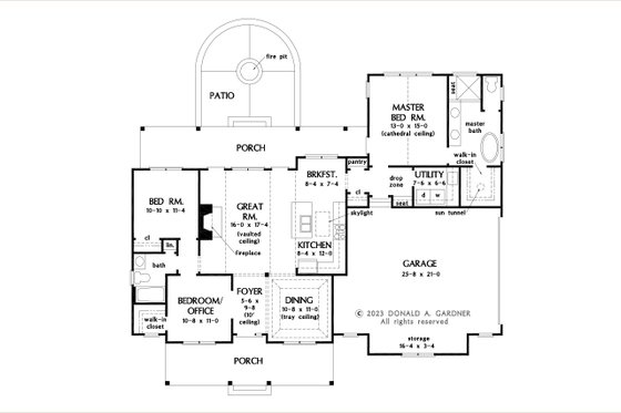 Floor Plan - Main Floor for Modern House Plan #929-1175 - 3 bed, 2 bath