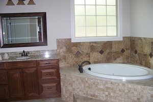 Interior - Master Bathroom for Traditional House Plan #927-6 - 4 bed, 3 bath