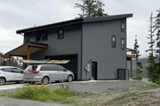 Contemporary Style House Plan - 2 Beds 2 Baths 1359 Sq/Ft Plan #932-339 