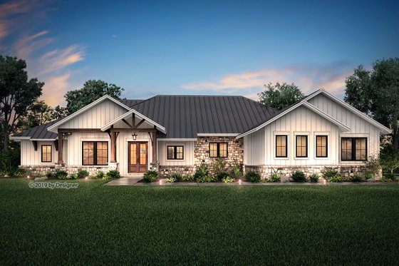 House Plan Design - Exterior - Front Elevation for Ranch House Plan #430-190 - 4 bed, 3.5 bath