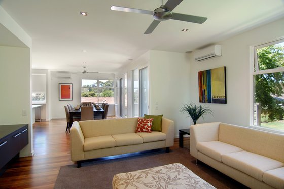 Photo 16 for Modern House Plan #496-20 - 3 bed, 2 bath