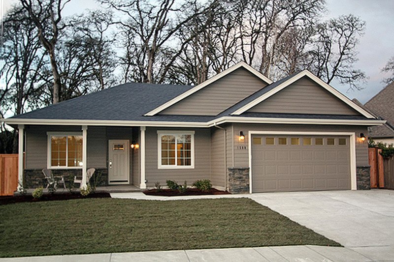 Home Plan - Ranch Exterior - Front Elevation Plan #124-939