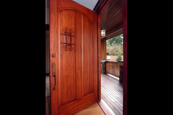 Photo 4 for Craftsman House Plan #132-145 - 3 bed, 2.5 bath