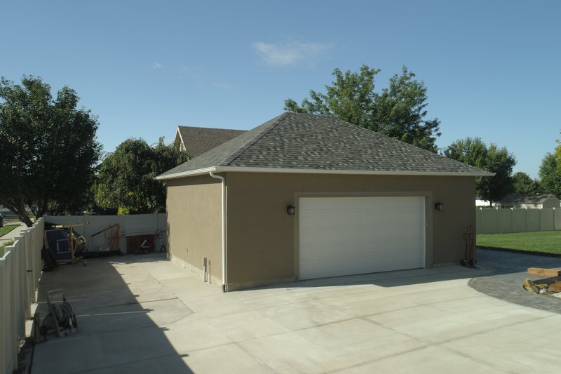 Architectural House Design - Exterior - Front Elevation 3 for Traditional House Plan #1060-91, 0 bath