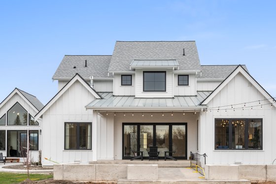 Exterior - Rear Elevation for Farmhouse House Plan #1070-144 - 3 bed, 2.5 bath
