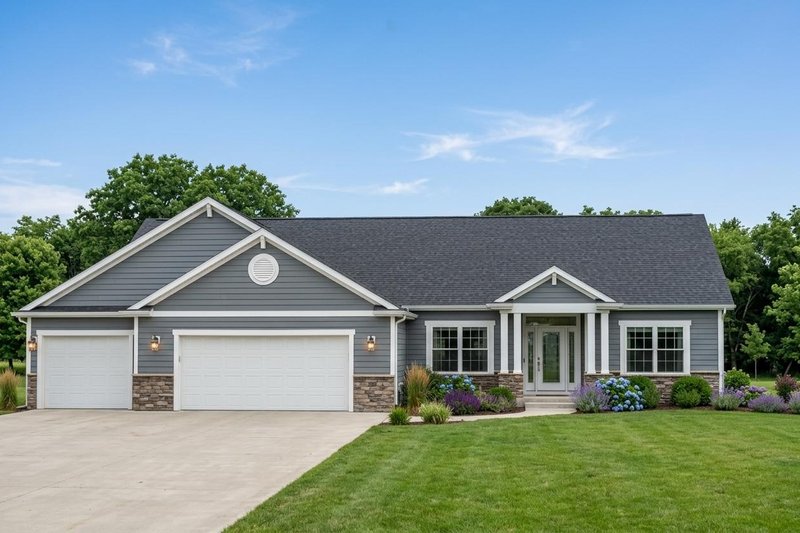 Dream House Plan - Exterior - Front Elevation 2 for Ranch House Plan #1064-47 - 3 bed, 2.5 bath