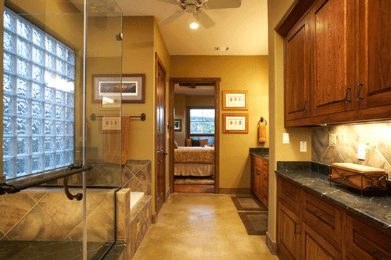 Interior - Master Bathroom for Mediterranean House Plan #472-14 - 3 bed, 3.5 bath