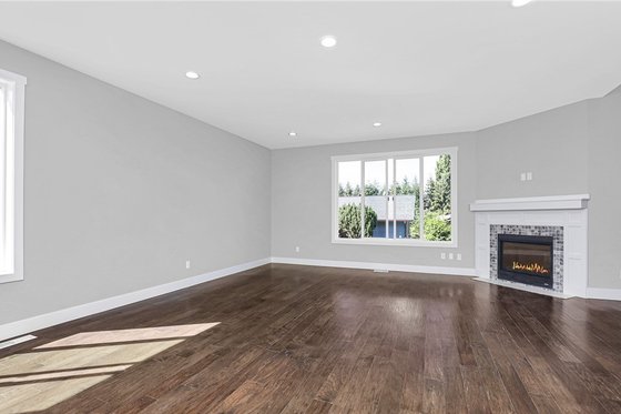 Interior - Family Room 1 for Traditional House Plan #1066-95 - 4 bed, 4 bath