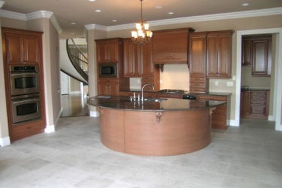 Photo 5 for European House Plan #119-123 - 4 bed, 3.5 bath