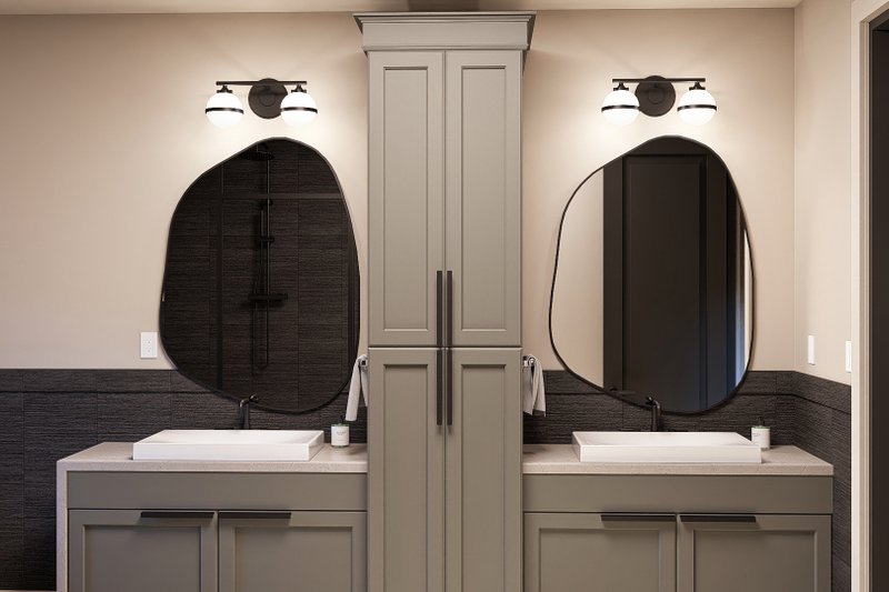 House Design - Interior - Bathroom for Mediterranean House Plan #455-394 - 4 bed, 3.5 bath
